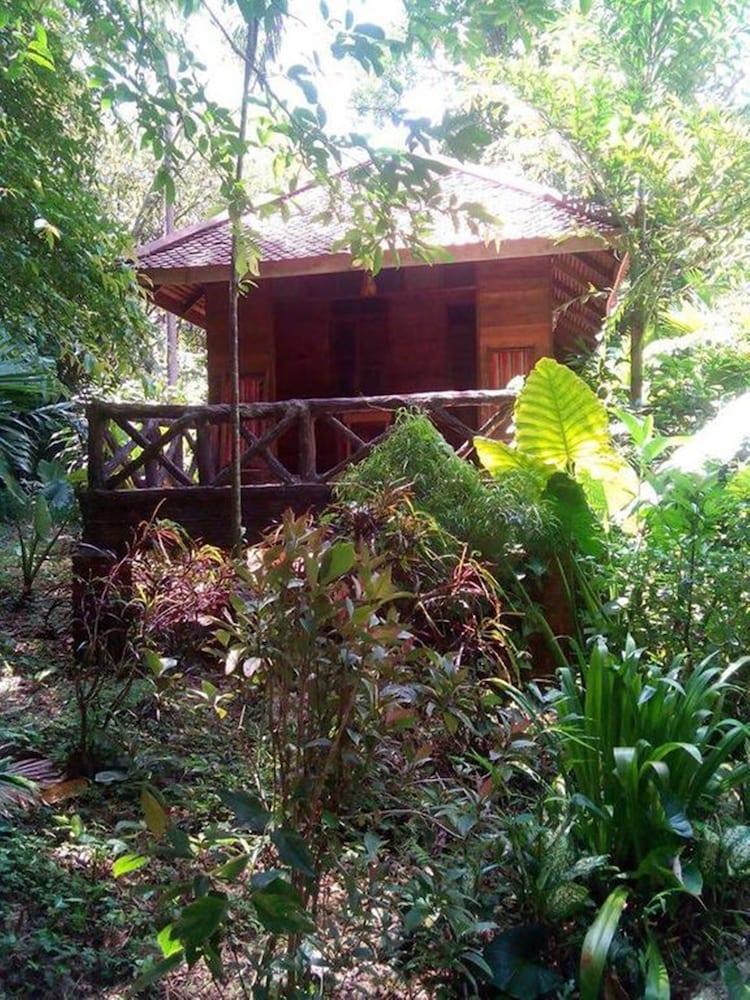 Art'S Riverview Lodge Khao Sok National Park Exterior photo